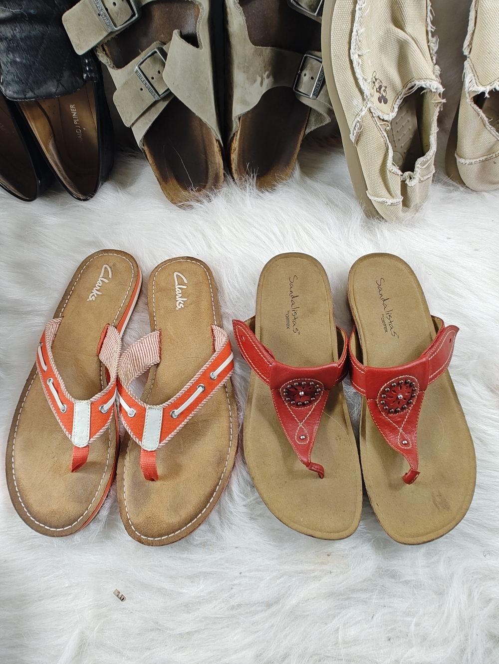 Aetrex Orthapedic Embellished + Clark's Flip Flop Sandals Bundle women's size 10